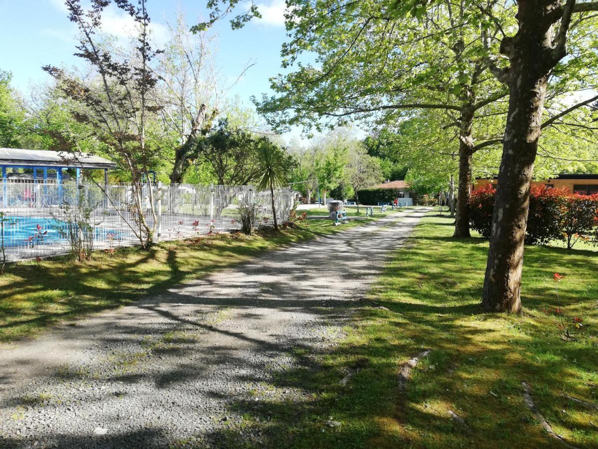 Petite Maison De Vacances Hotel Onesse-et-Laharie ภายนอก รูปภาพ